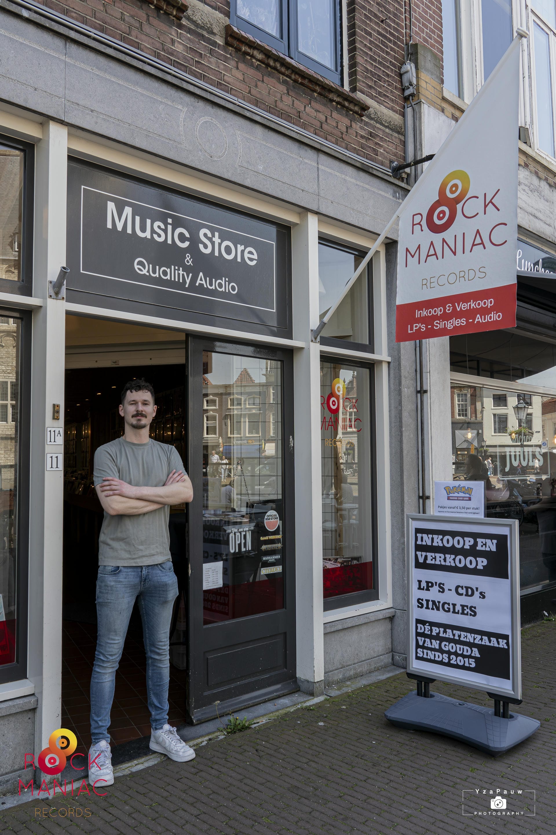 Crafting Captivating Headlines: Your awesome post title goes here